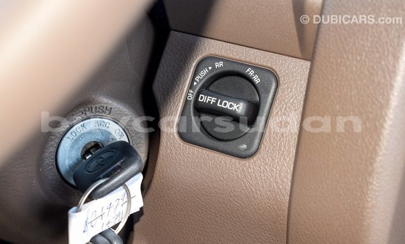 Buy Import Toyota Land Cruiser Beige Car in Import - Dubai in Al Jazirah State Buy Import Toyota Land Cruiser Beige Car in Import - Dubai in Al Jazirah State