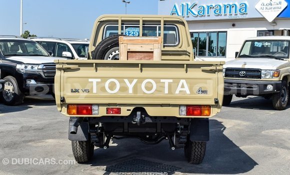 Buy Import Toyota Land Cruiser Beige Car in Import - Dubai in Al Jazirah State Buy Import Toyota Land Cruiser Beige Car in Import - Dubai in Al Jazirah State