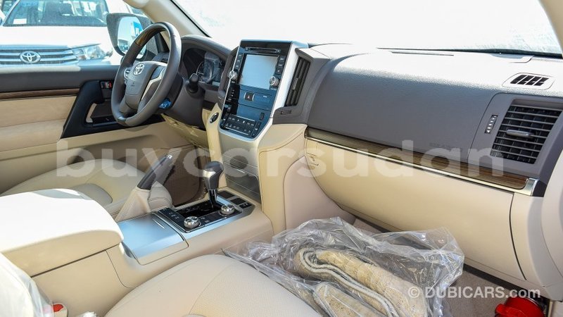 Big with watermark toyota land cruiser al jazirah state import dubai 1996