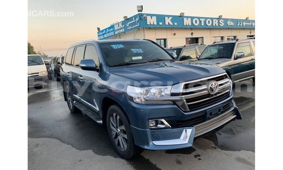 Buy Import Toyota Land Cruiser Blue Car in Import - Dubai in Al Jazirah State Buy Import Toyota Land Cruiser Blue Car in Import - Dubai in Al Jazirah State
