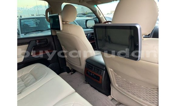Buy Import Toyota Land Cruiser Blue Car in Import - Dubai in Al Jazirah State Buy Import Toyota Land Cruiser Blue Car in Import - Dubai in Al Jazirah State