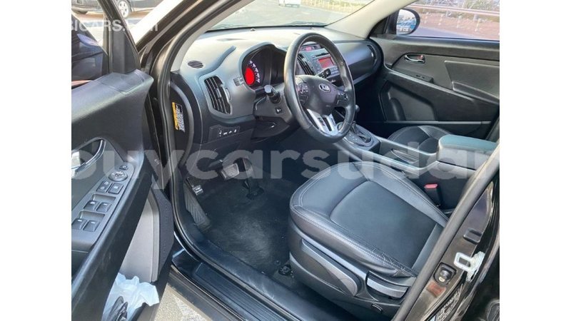 Big with watermark kia sportage al jazirah state import dubai 2010