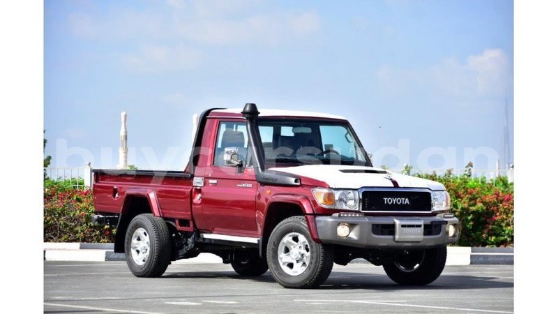 Big with watermark toyota land cruiser al jazirah state import dubai 2018