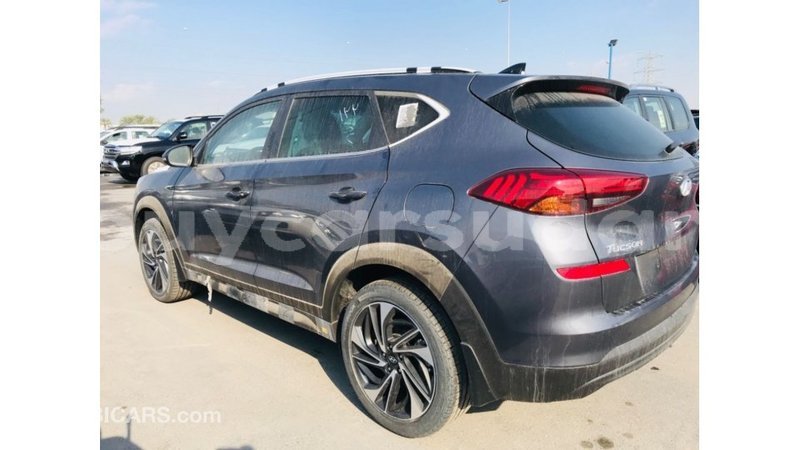 Big with watermark hyundai tucson al jazirah state import dubai 2020