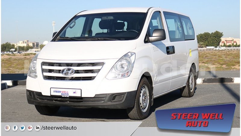 Big with watermark hyundai accent al jazirah state import dubai 2028