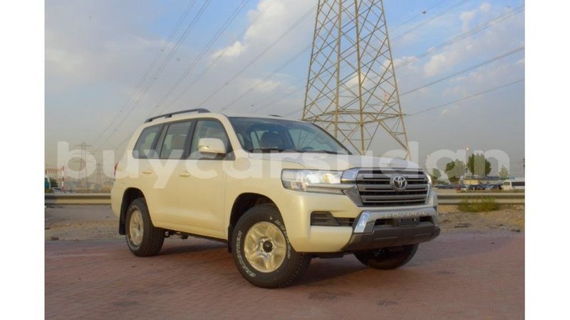 Big with watermark toyota land cruiser al jazirah state import dubai 2032