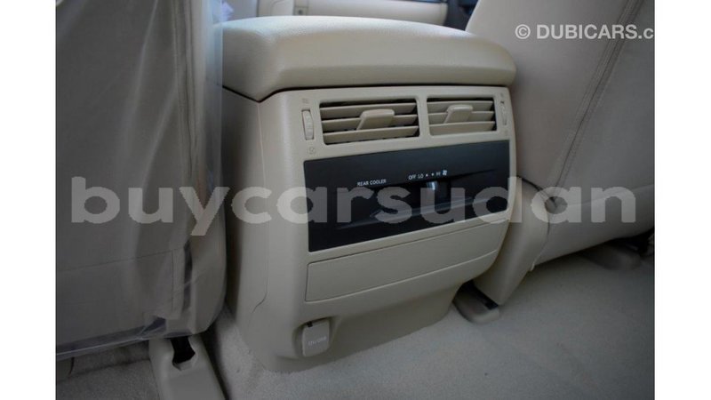 Big with watermark toyota land cruiser al jazirah state import dubai 2032