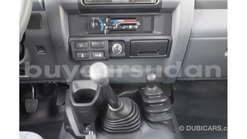 Big with watermark toyota land cruiser al jazirah state import dubai 2033