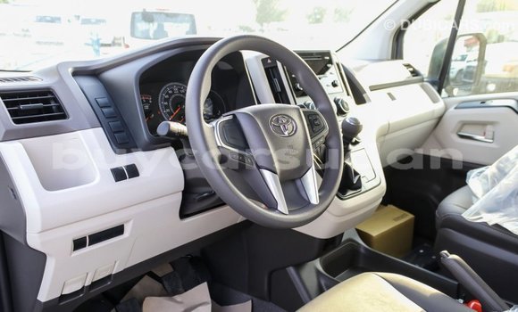 Buy Import Toyota Hiace White Car in Import - Dubai in Al Jazirah State Buy Import Toyota Hiace White Car in Import - Dubai in Al Jazirah State