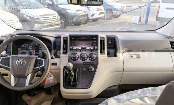 Buy Import Toyota Hiace White Car in Import - Dubai in Al Jazirah State Buy Import Toyota Hiace White Car in Import - Dubai in Al Jazirah State
