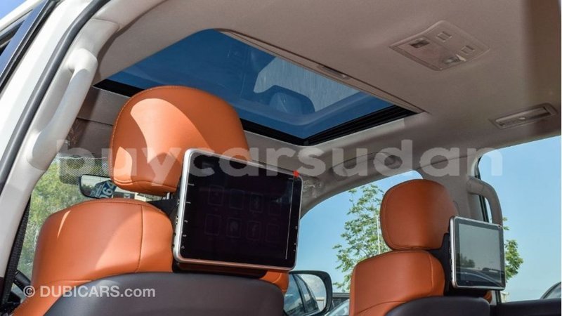 Big with watermark toyota land cruiser al jazirah state import dubai 2046