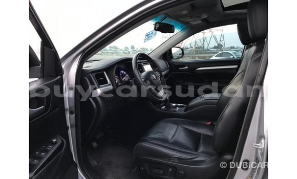 Buy Import Toyota Highlander Other Car in Import - Dubai in Al Jazirah State Buy Import Toyota Highlander Other Car in Import - Dubai in Al Jazirah State