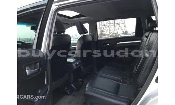 Buy Import Toyota Highlander Other Car in Import - Dubai in Al Jazirah State Buy Import Toyota Highlander Other Car in Import - Dubai in Al Jazirah State