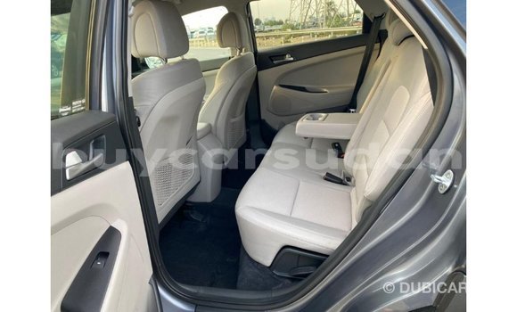 Buy Import Hyundai Tucson White Car in Import - Dubai in Al Jazirah State Buy Import Hyundai Tucson White Car in Import - Dubai in Al Jazirah State