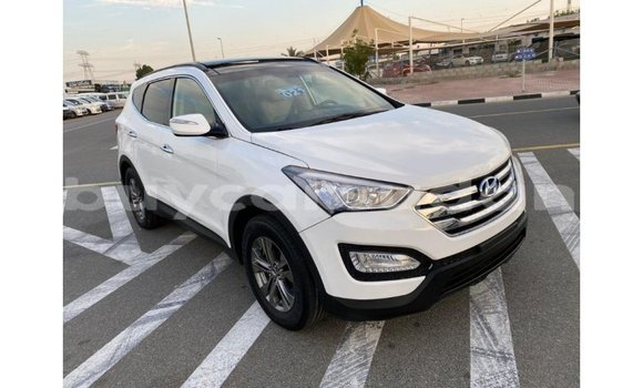 Buy Import Hyundai Santa Fe White Car in Import - Dubai in Al Jazirah State Buy Import Hyundai Santa Fe White Car in Import - Dubai in Al Jazirah State