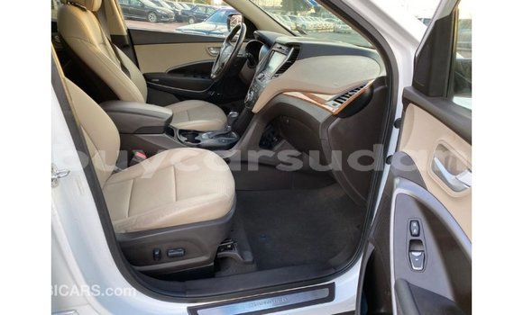 Buy Import Hyundai Santa Fe White Car in Import - Dubai in Al Jazirah State Buy Import Hyundai Santa Fe White Car in Import - Dubai in Al Jazirah State