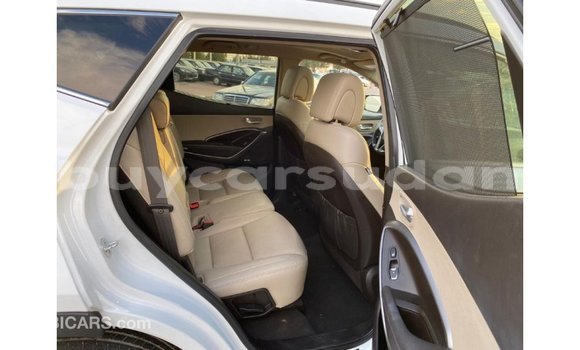 Buy Import Hyundai Santa Fe White Car in Import - Dubai in Al Jazirah State Buy Import Hyundai Santa Fe White Car in Import - Dubai in Al Jazirah State
