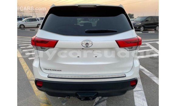 Buy Import Toyota Highlander White Car in Import - Dubai in Al Jazirah State Buy Import Toyota Highlander White Car in Import - Dubai in Al Jazirah State