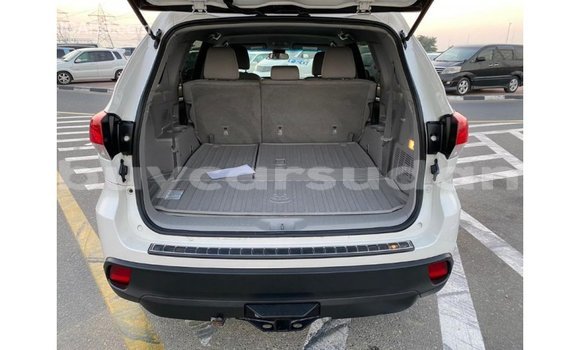 Buy Import Toyota Highlander White Car in Import - Dubai in Al Jazirah State Buy Import Toyota Highlander White Car in Import - Dubai in Al Jazirah State