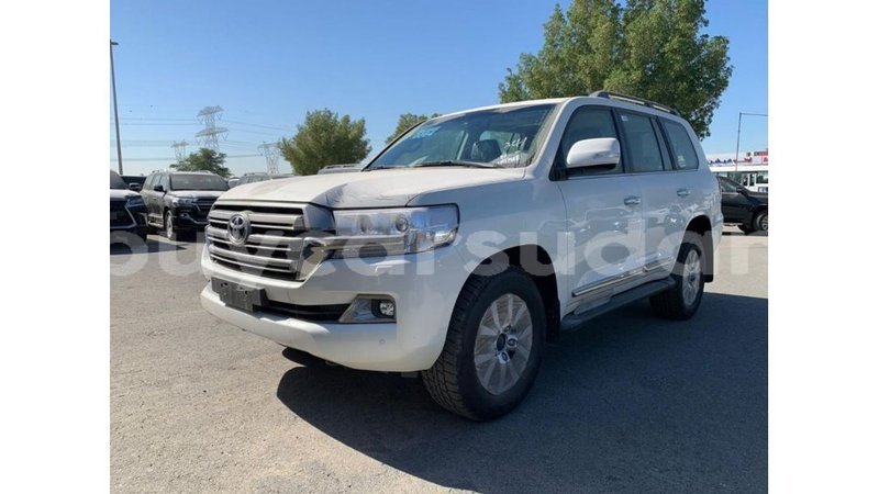 Big with watermark toyota land cruiser al jazirah state import dubai 2065