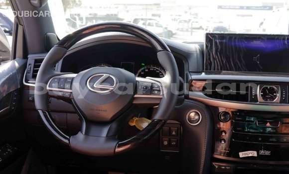 Acheter Import Voiture Lexus LX Blanc à Import - Dubai, État d'Al Jazirah Acheter Import Voiture Lexus LX Blanc à Import - Dubai, État d'Al Jazirah