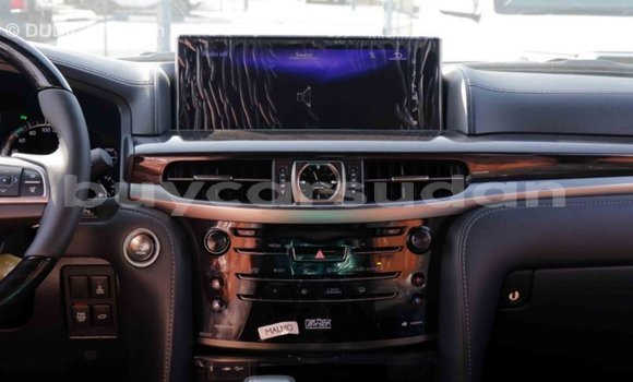 Acheter Import Voiture Lexus LX Blanc à Import - Dubai, État d'Al Jazirah Acheter Import Voiture Lexus LX Blanc à Import - Dubai, État d'Al Jazirah