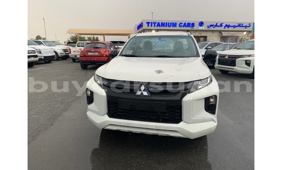 Buy Import Mitsubishi L200 White Car in Import - Dubai in Al Jazirah State Buy Import Mitsubishi L200 White Car in Import - Dubai in Al Jazirah State
