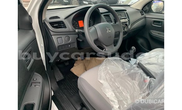 Buy Import Mitsubishi L200 White Car in Import - Dubai in Al Jazirah State Buy Import Mitsubishi L200 White Car in Import - Dubai in Al Jazirah State