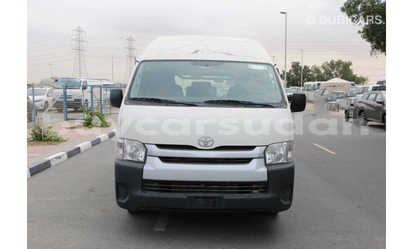 Buy Import Toyota Hiace White Car in Import - Dubai in Al Jazirah State Buy Import Toyota Hiace White Car in Import - Dubai in Al Jazirah State