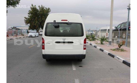 Buy Import Toyota Hiace White Car in Import - Dubai in Al Jazirah State Buy Import Toyota Hiace White Car in Import - Dubai in Al Jazirah State