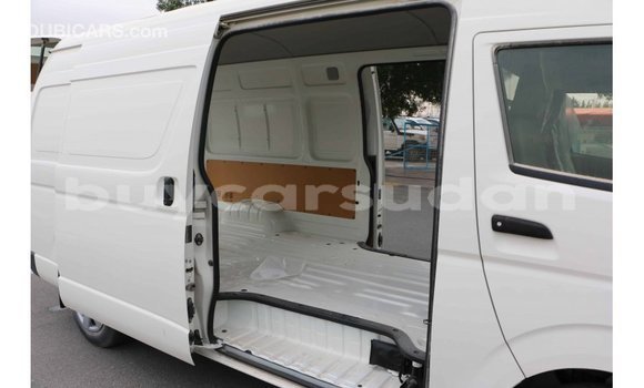 Buy Import Toyota Hiace White Car in Import - Dubai in Al Jazirah State Buy Import Toyota Hiace White Car in Import - Dubai in Al Jazirah State