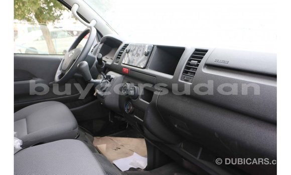 Buy Import Toyota Hiace White Car in Import - Dubai in Al Jazirah State Buy Import Toyota Hiace White Car in Import - Dubai in Al Jazirah State