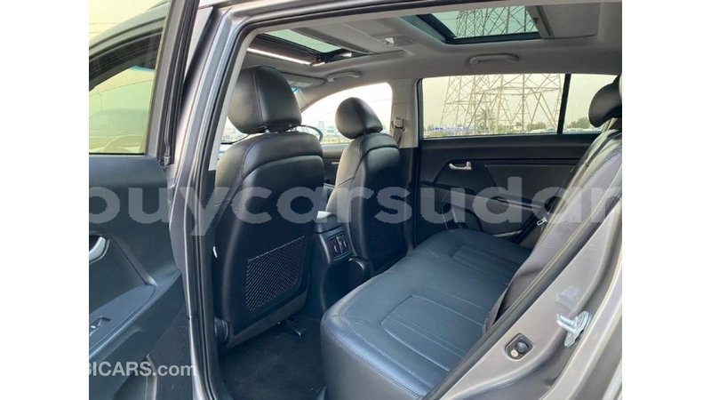 Big with watermark kia sportage al jazirah state import dubai 2083