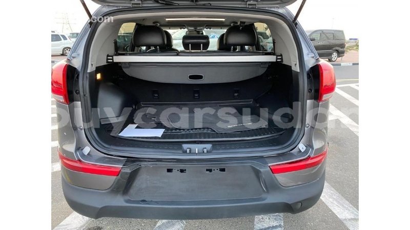 Big with watermark kia sportage al jazirah state import dubai 2083