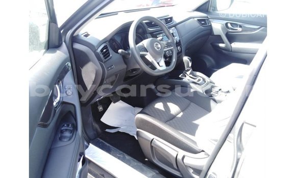 Buy Import Nissan Evalia Other Truck in Import - Dubai in Al Jazirah State Buy Import Nissan Evalia Other Truck in Import - Dubai in Al Jazirah State