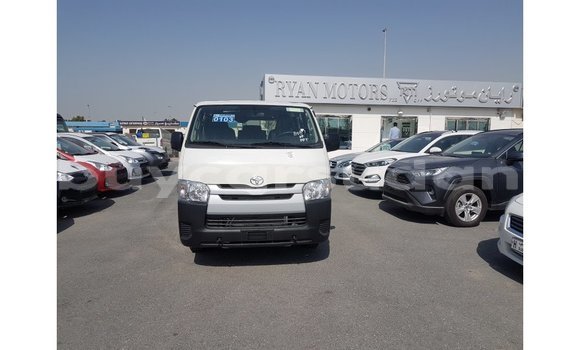 Buy Import Toyota DA White Truck in Import - Dubai in Al Jazirah State Buy Import Toyota DA White Truck in Import - Dubai in Al Jazirah State