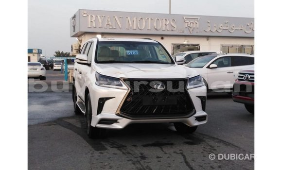 Buy Import Lexus LX White Car in Import - Dubai in Al Jazirah State Buy Import Lexus LX White Car in Import - Dubai in Al Jazirah State