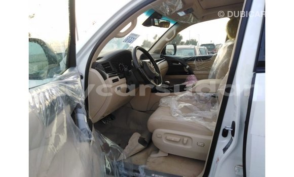 Buy Import Lexus LX White Car in Import - Dubai in Al Jazirah State Buy Import Lexus LX White Car in Import - Dubai in Al Jazirah State