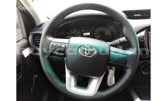 Buy Import Toyota Hilux White Car in Import - Dubai in Al Jazirah State Buy Import Toyota Hilux White Car in Import - Dubai in Al Jazirah State