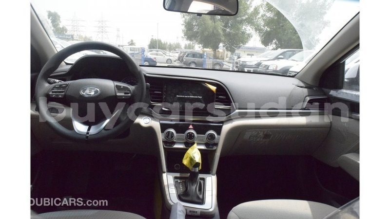 Big with watermark hyundai elantra al jazirah state import dubai 2105