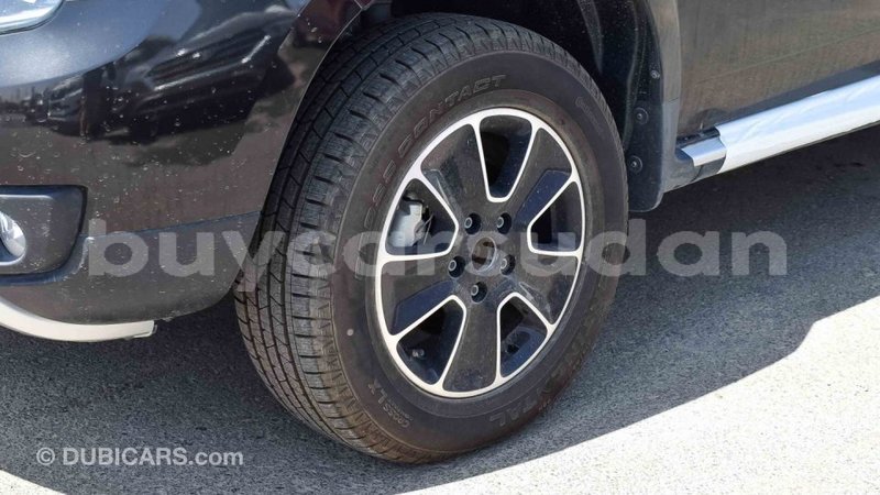 Big with watermark renault duster al jazirah state import dubai 2132