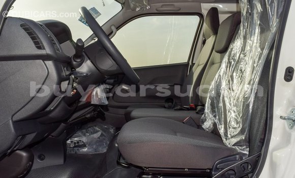 Buy Import Toyota Hiace White Car in Import - Dubai in Al Jazirah State Buy Import Toyota Hiace White Car in Import - Dubai in Al Jazirah State
