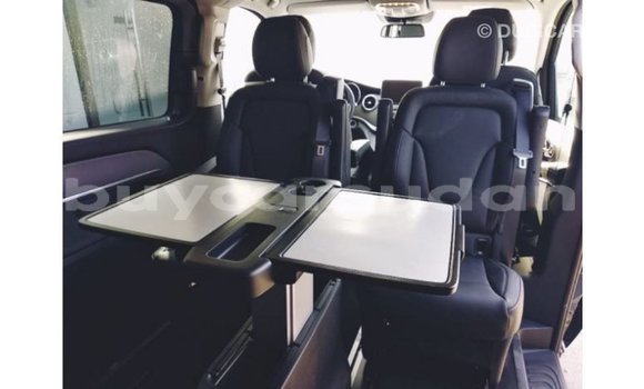 Buy Import Mercedes-Benz 250 Black Car in Import - Dubai in Al Jazirah State Buy Import Mercedes-Benz 250 Black Car in Import - Dubai in Al Jazirah State