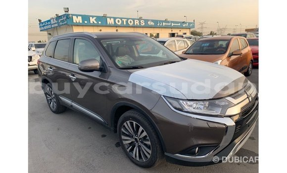 Buy Import Mitsubishi Outlander Brown Car in Import - Dubai in Al Jazirah State Buy Import Mitsubishi Outlander Brown Car in Import - Dubai in Al Jazirah State