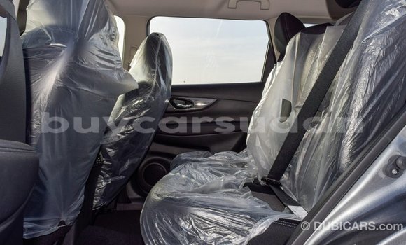 Buy Import Nissan Evalia Other Truck in Import - Dubai in Al Jazirah State Buy Import Nissan Evalia Other Truck in Import - Dubai in Al Jazirah State