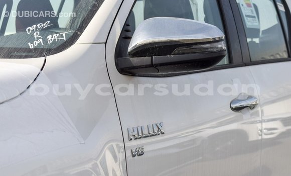 Buy Import Toyota Hilux White Car in Import - Dubai in Al Jazirah State Buy Import Toyota Hilux White Car in Import - Dubai in Al Jazirah State