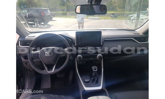 Buy Import Toyota HiAce Other Truck in Import - Dubai in Al Jazirah State Buy Import Toyota HiAce Other Truck in Import - Dubai in Al Jazirah State