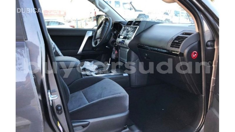 Big with watermark toyota prado al jazirah state import dubai 2163