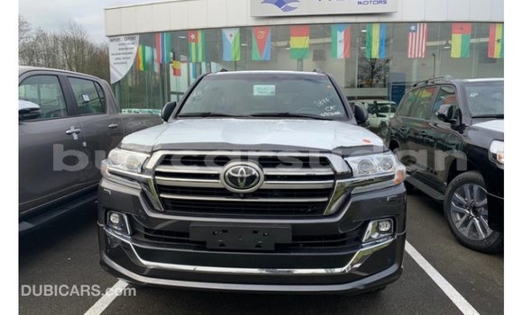 Buy Import Toyota Land Cruiser Brown Car in Import - Dubai in Al Jazirah State Buy Import Toyota Land Cruiser Brown Car in Import - Dubai in Al Jazirah State
