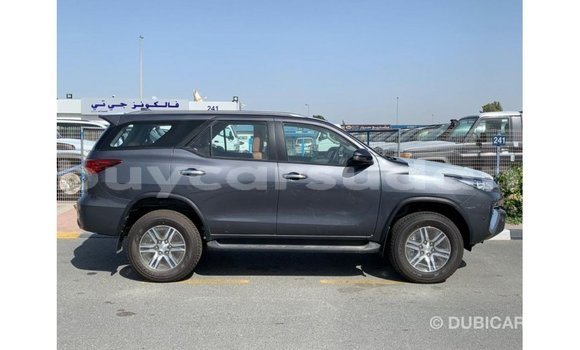 Acheter Import Voiture Toyota Fortuner Autre à Import - Dubai, État d'Al Jazirah Acheter Import Voiture Toyota Fortuner Autre à Import - Dubai, État d'Al Jazirah